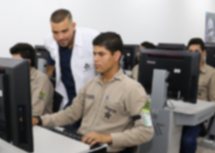 El irrespeto de los periodistas colombianos a los aprendices del Sena