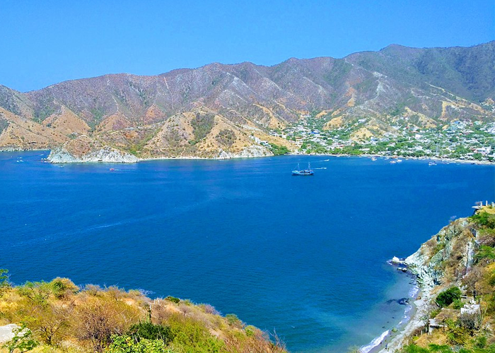 El puerto de la discordia en Taganga