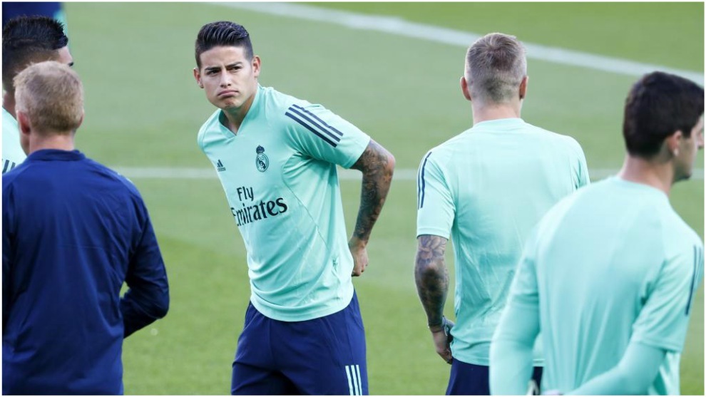 James, ese jugadorcito que se asusta contra los grandes equipos