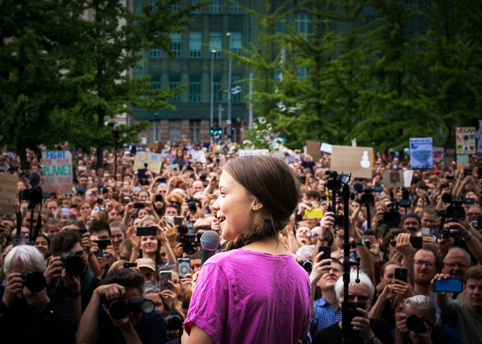Lo que los millennials no lograron, Greta Thunberg y sus fans sí