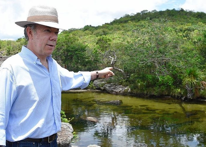 Si Santos ahora es un líder social, ¿lo matarán también?