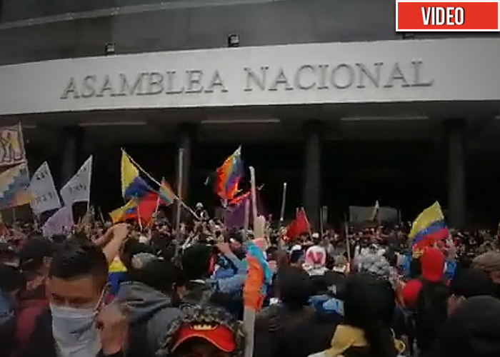 [Video] Marcha indígena se toma el parlamento de Ecuador