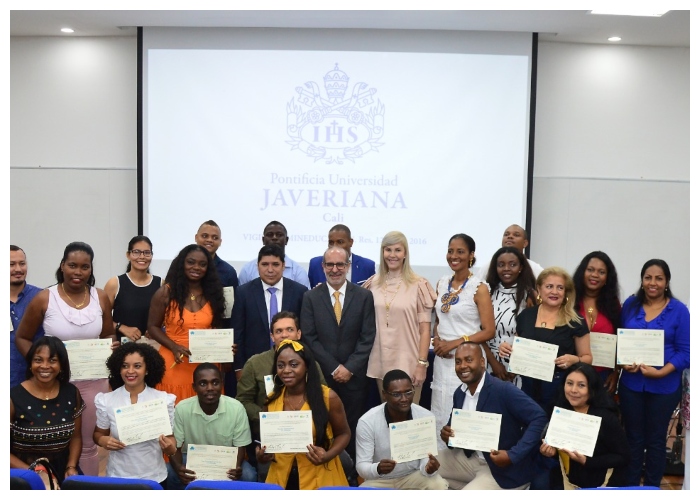 Valle del Cauca: Líderes sociales cursan estudios de maestría