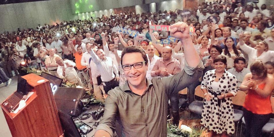 Gana Carlos Caicedo: Arrasada la clase política tradicional de Magdalena