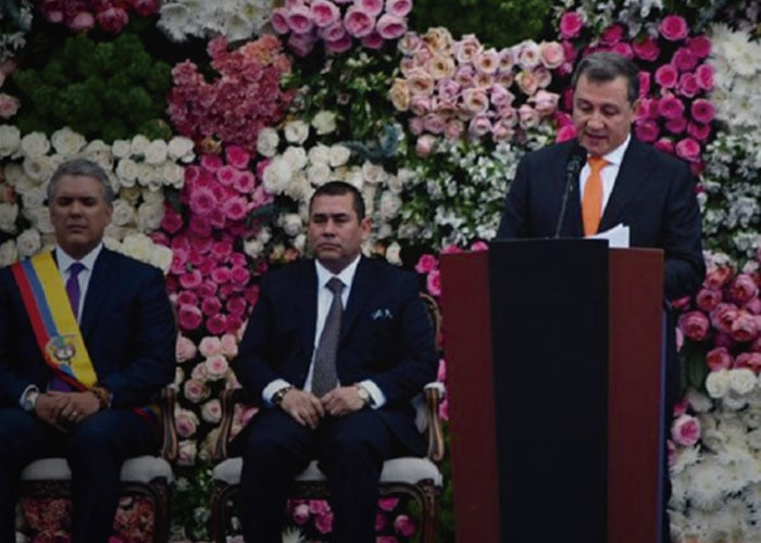 Las embarradas de Ernesto Macías como presidente del Senado