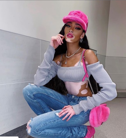  - La extraña enfermedad de la nueva novia de Maluma