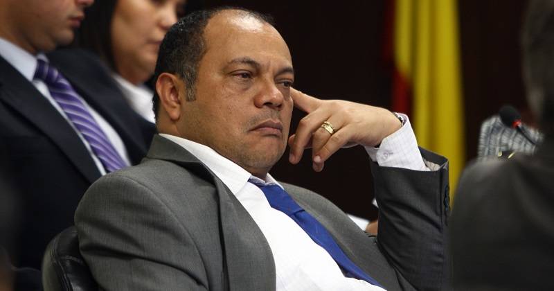 La indignación del papá de Colmenares con los Informantes