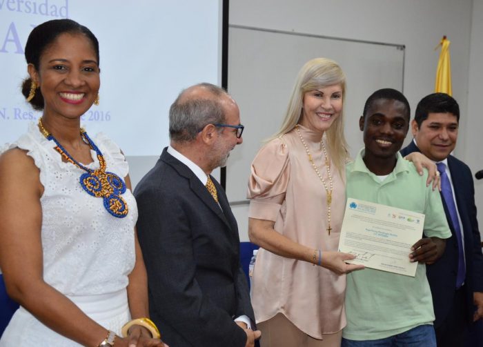  - Valle del Cauca: Líderes sociales cursan estudios de maestría