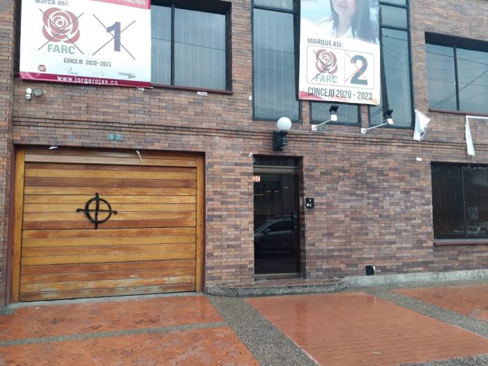  - Regresan los ataques a sedes de partidos de izquierda