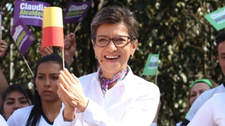 Claudia, lujo de alcaldesa