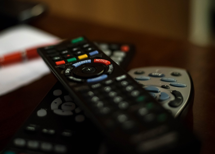 La era de los gobiernos de control remoto