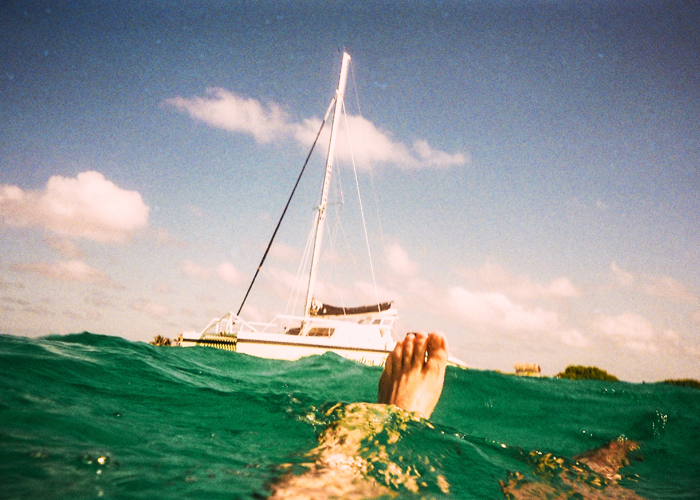 Colombia, un barco a la deriva