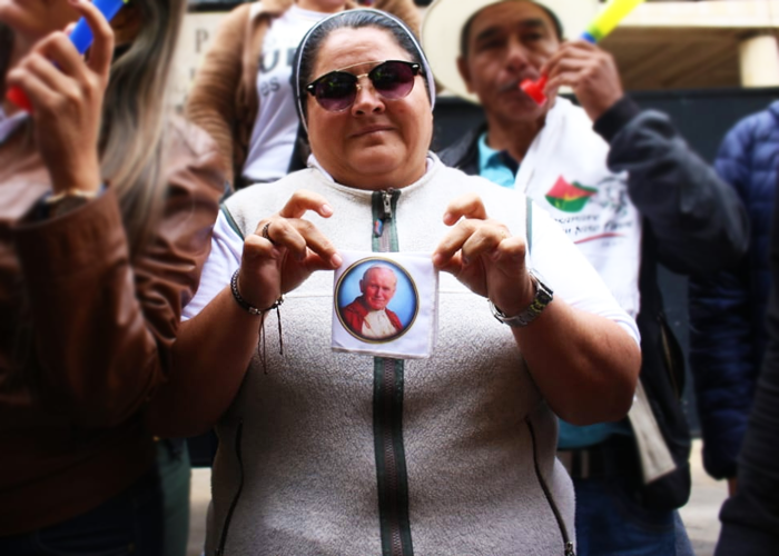 Del uribismo farandulero al uribismo vergonzante