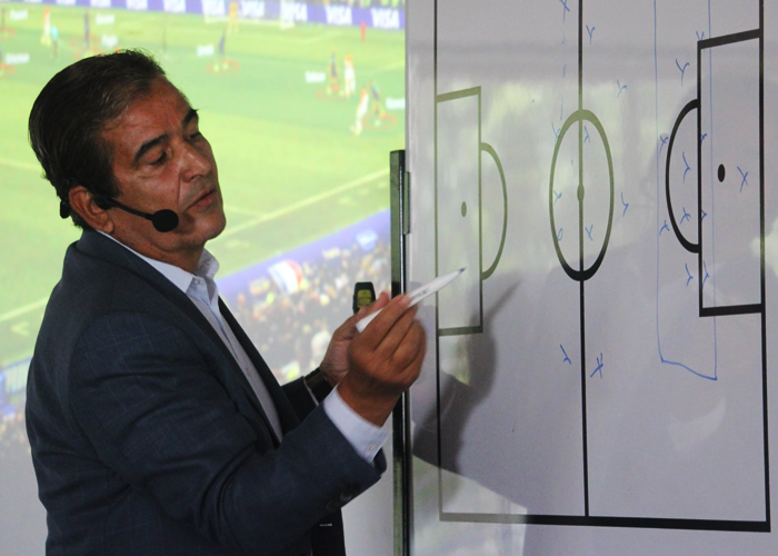 La intrépida y perversa habilidad de Jorge Luis Pinto