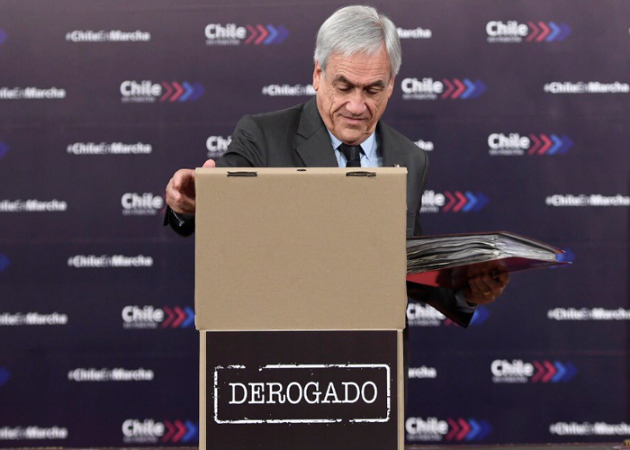 Tal como el primer ministro libanés, Piñera debe renunciar