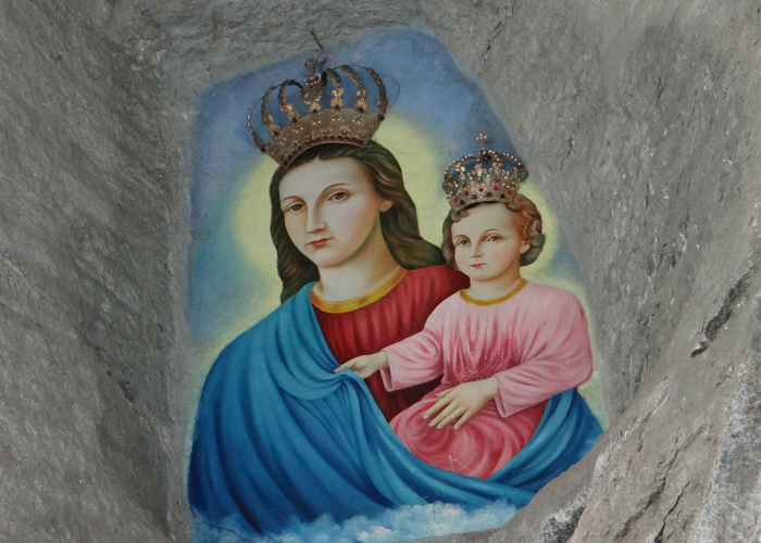 De la manifestación de la virgen