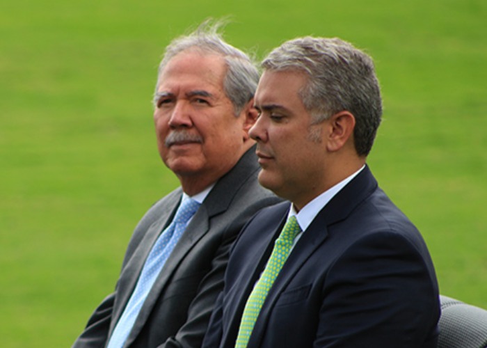 Primer golpe de la oposición a Duque: la cabeza del MinDefensa