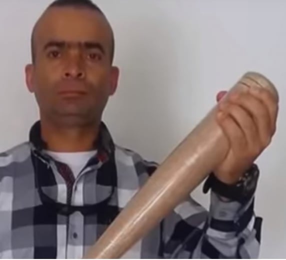 Reaparece el uribista más fanático esta vez en un grupo contra la marcha del 21 de noviembre