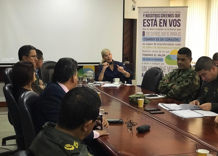  - La gobernadora del Valle toma las riendas para asegurar tranquilidad el 21 de noviembre - Página 4