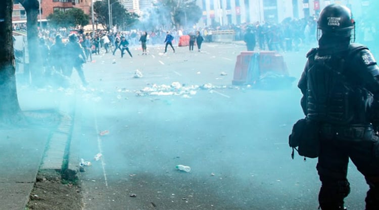 Con gases y disparos no, señor presidente