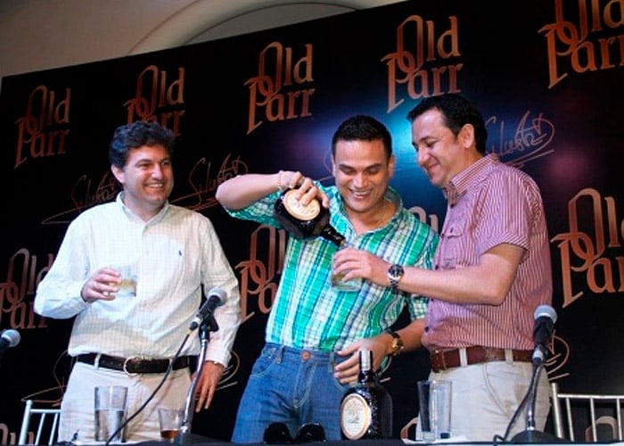 DIAGEO los dueños del whisky que se bebe en Colombia