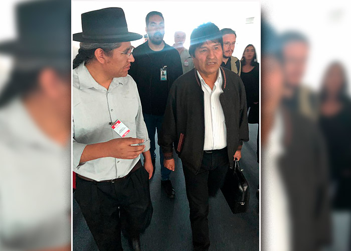Evo Morales salió a las carreras de México rumbo a la Argentina