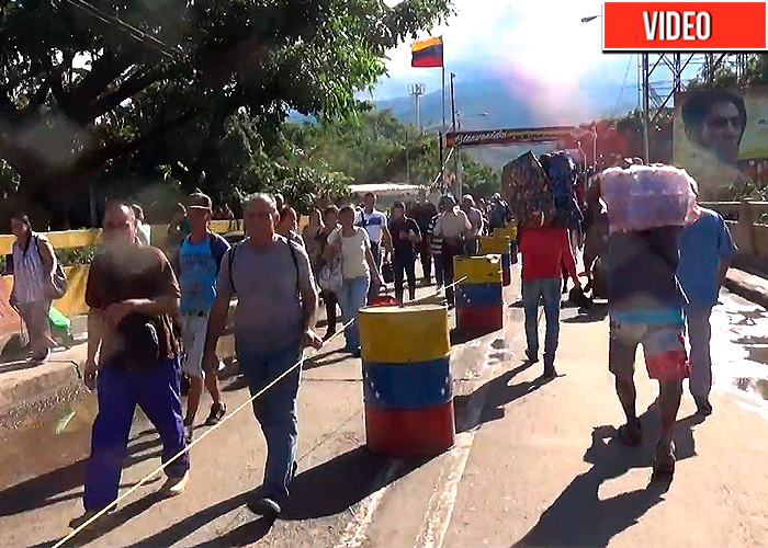Y más y más venezolanos desesperados llegan a Colombia por Cúcuta