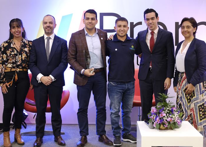  - Por el buen manejo de recursos de regalías, el Plan Frutícola del Valle fue premiado