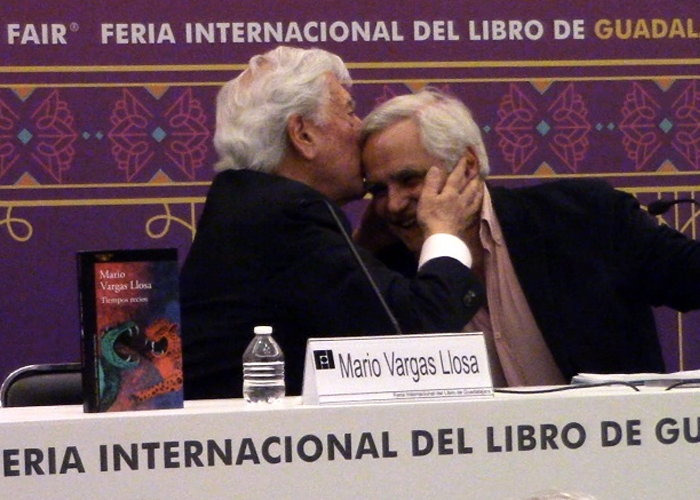 Vargas Llosa, proclamado como el “nuevo Cervantes”