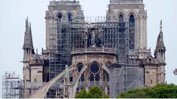 La inexorable fragilidad de la grandeza