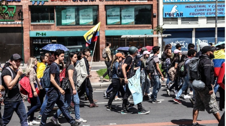 ¿Poeta: en qué quedamos?