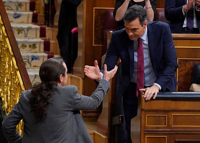 Pedro Sánchez, el camaleón que llega a la presidencia de España
