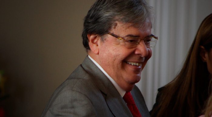  - Carlos Holmes Trujillo con el ojo en la Justicia Penal Militar