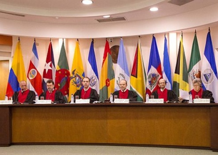 Colombia inundada con demandas internas y externas