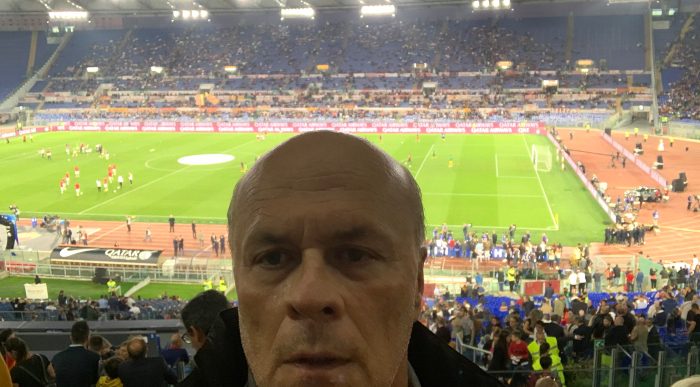  - El ataque de Carlos Antonio Vélez contra los maestros colombianos