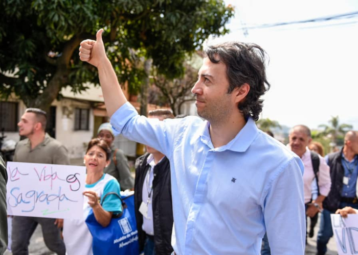 ¿El alcalde de Medellín se equivocó con el ESMAD?