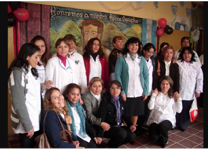 Docentes y sacerdotes en el ojo del huracán