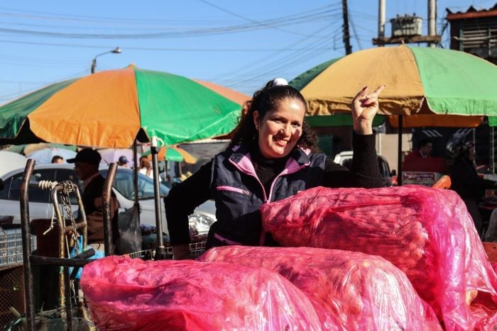  - En Corabastos nadie se detiene para que la comida no falte