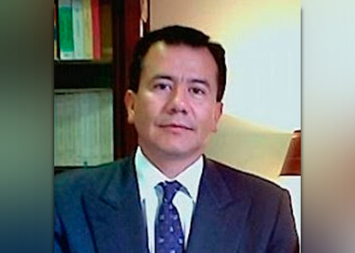 ¿Hugo Quintero Bernate da la talla para ser magistrado?