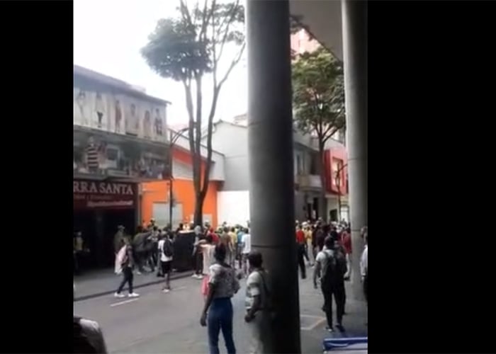 [VIDEOS] Intento de robo masivo al Ara en Pereira