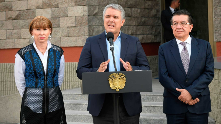 Democracia = ¿no hacer nada?