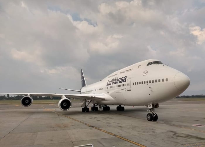 En un Boeing 747-400, salen los últimos turistas europeos de Colombia