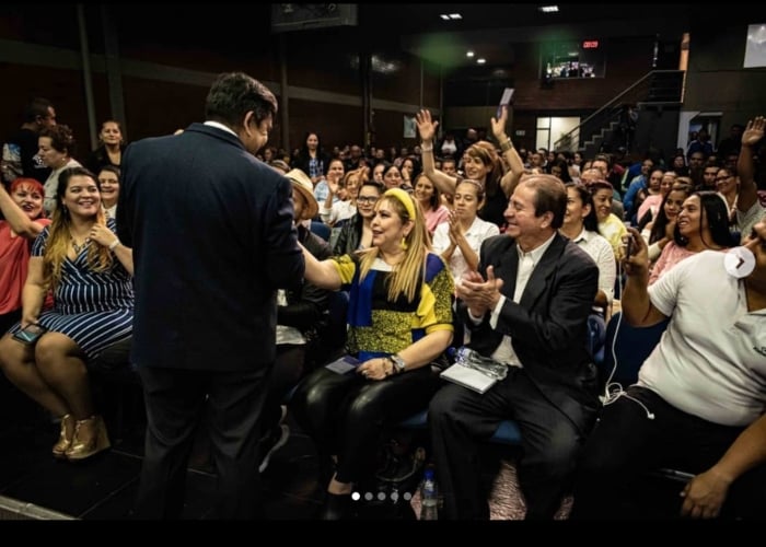 La obsesión de los pastores cristianos por exponer a sus seguidores al Coronavirus