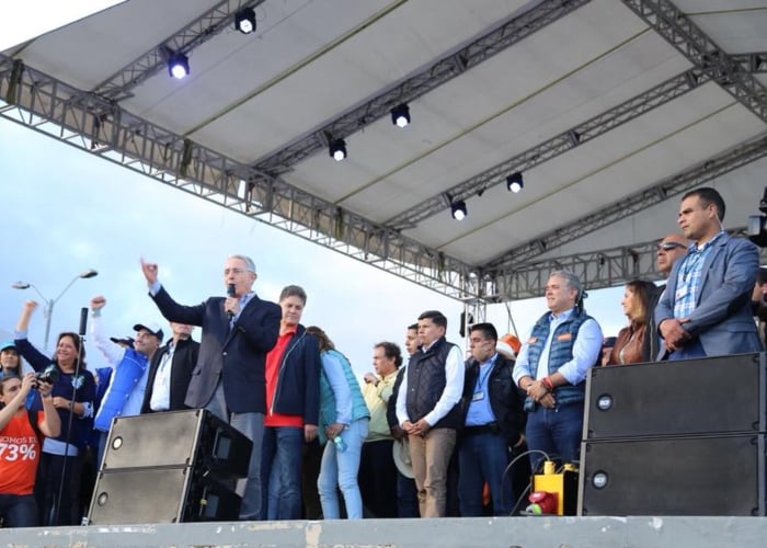 ¿Empezó la caída del uribismo?