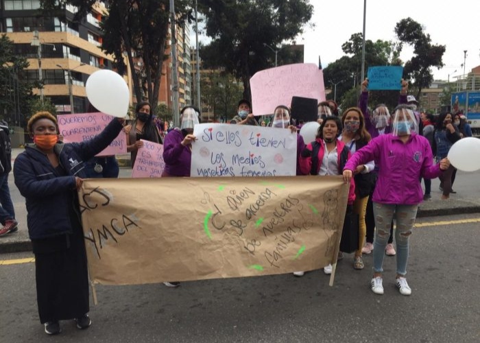 “Si ellos tienen los medios, nosotras tenemos las calles”