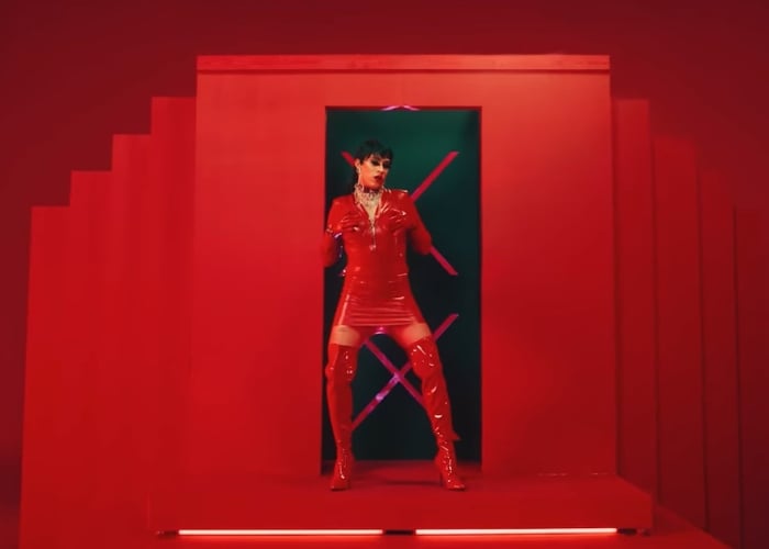 La transfobia de Bad Bunny con el video de 