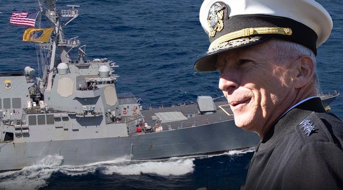  - El jefe del comando Sur que comanda la fuerza naval gringa que avanza hacia Venezuela