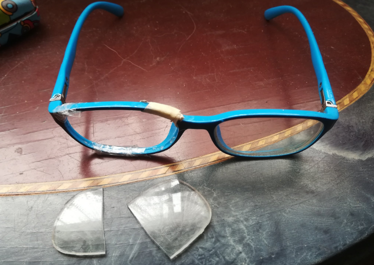 Y entonces, los que rompemos las gafas durante la cuarentena ¿quedamos ciegos?