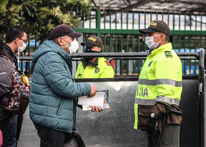 ¿Las sanciones por el COVID-19 solo aplican para los de ruana?