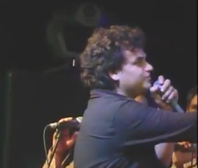 Cuando Silvestre Dangond le dedicaba canciones al Ñeñe Hernández. Video